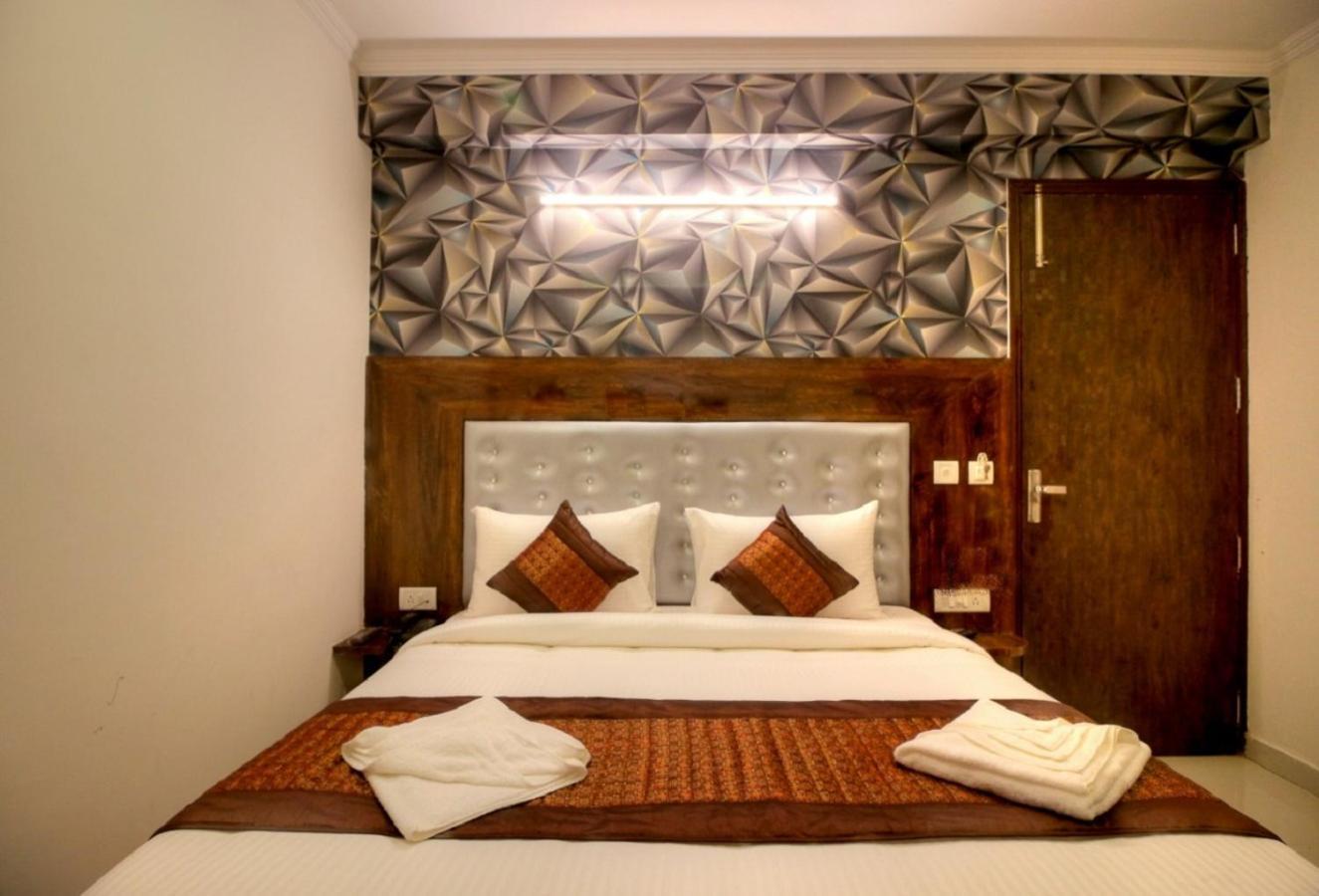Hotel Airport Ark Avalon New Delhi