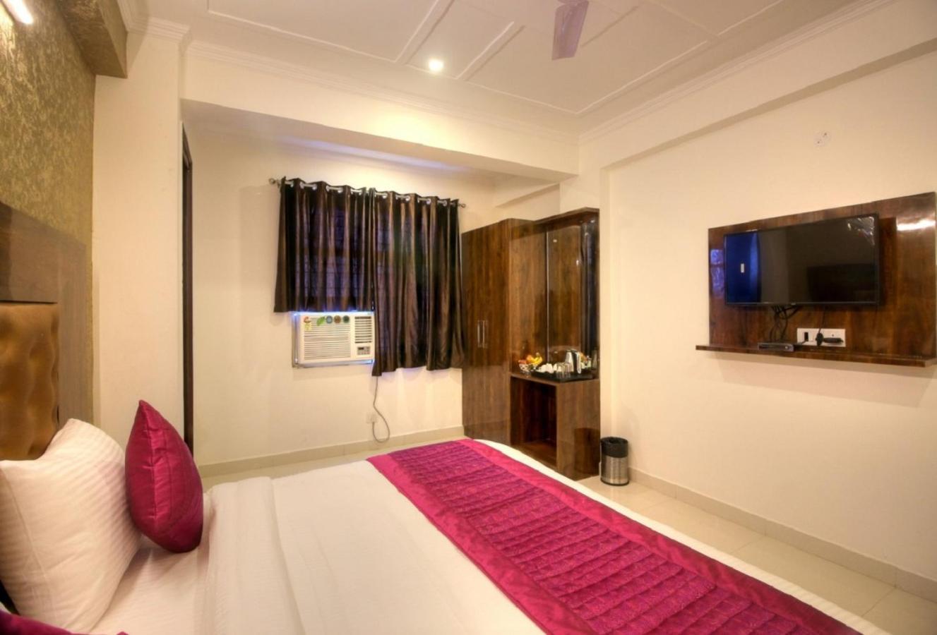 Hotel Airport Ark Avalon